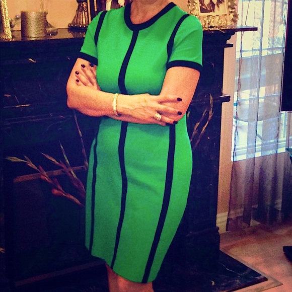 Dress - Picture 1 of 3